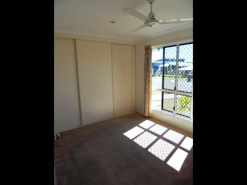 7 RIVERSIDE DRIVE, Tannum Sands QLD 4680