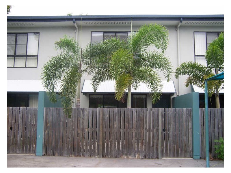 2/65 Langdon Street, Tannum Sands QLD 4680