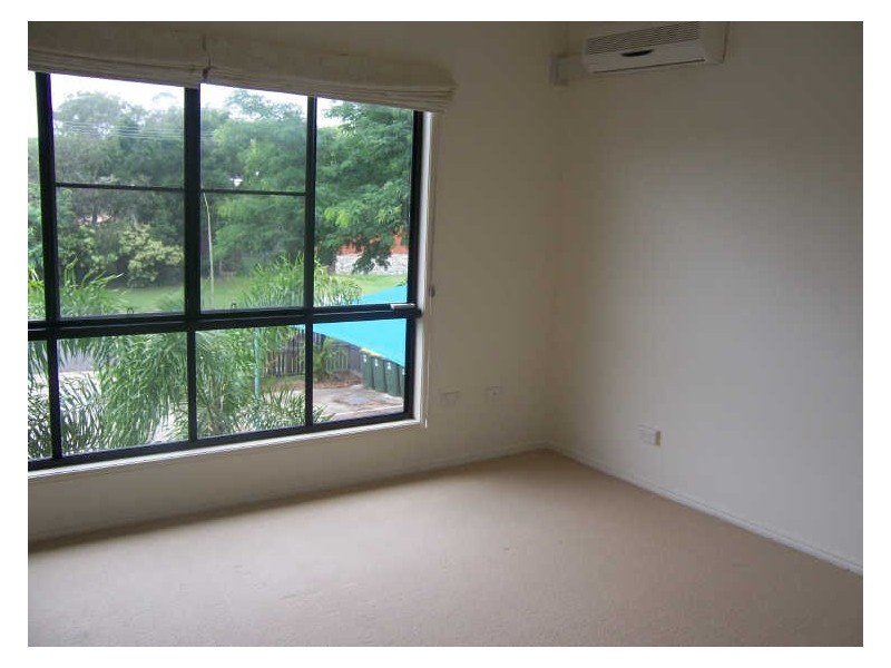 2/65 Langdon Street, Tannum Sands QLD 4680