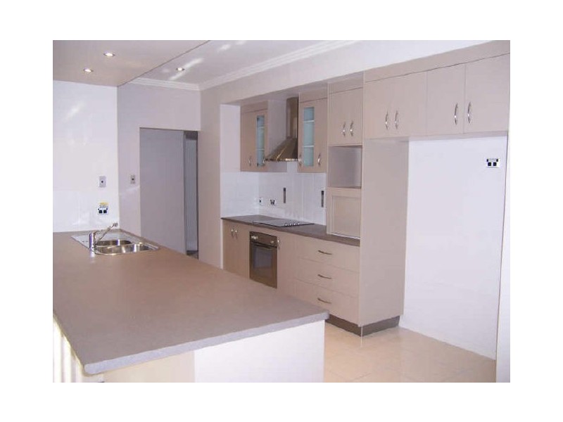 4/30 Parkside Street, Tannum Sands QLD 4680