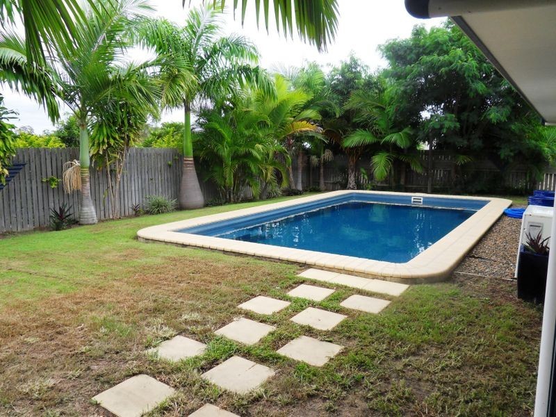 2 KARUMBA COURT, Tannum Sands QLD 4680