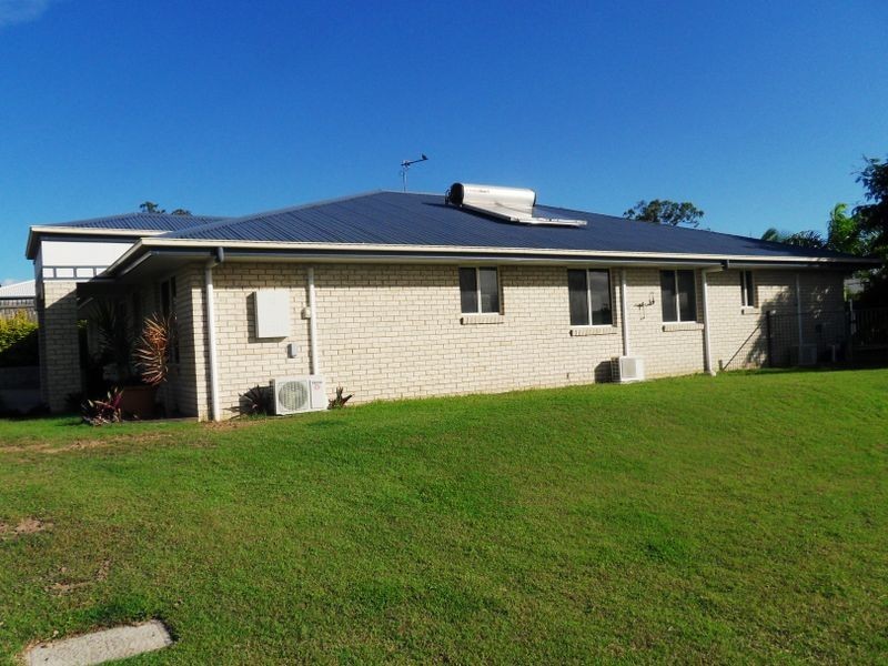 2 KARUMBA COURT, Tannum Sands QLD 4680