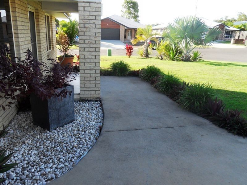 2 KARUMBA COURT, Tannum Sands QLD 4680