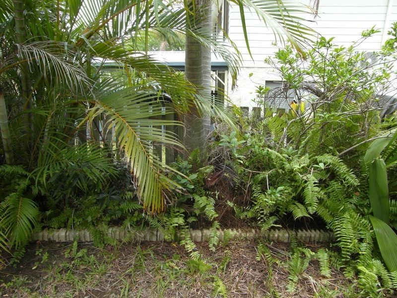 4 MACEDON STREET, Tannum Sands QLD 4680