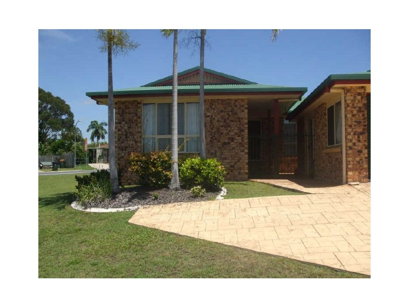 2/1 Douglas Street, Tannum Sands QLD 4680