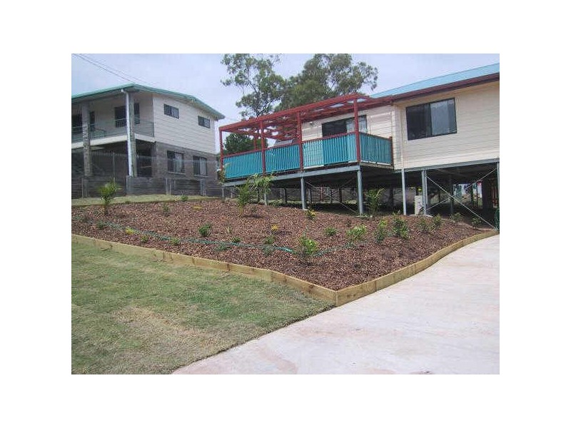 33 Tyson Crescent, Tannum Sands QLD 4680