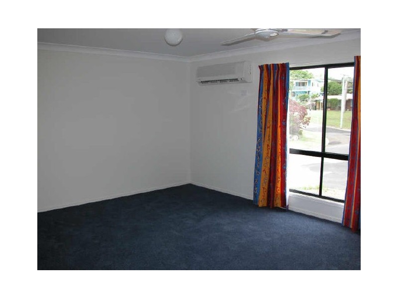 33 Tyson Crescent, Tannum Sands QLD 4680