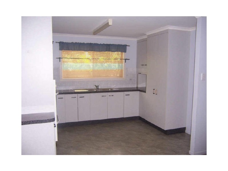 37 Brin Street, Boyne Island QLD 4680