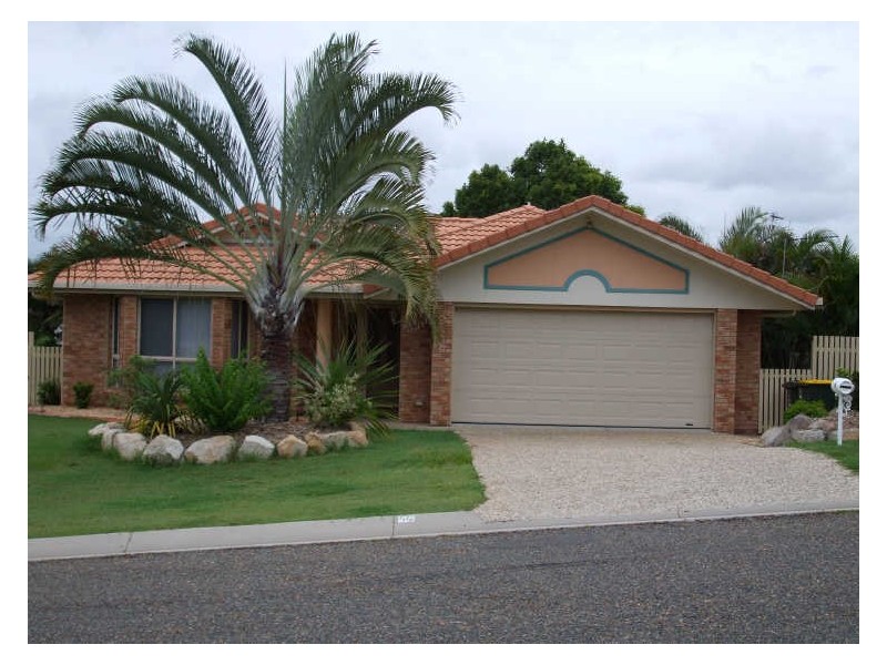 50 LOMANDRA STREET, Boyne Island QLD 4680