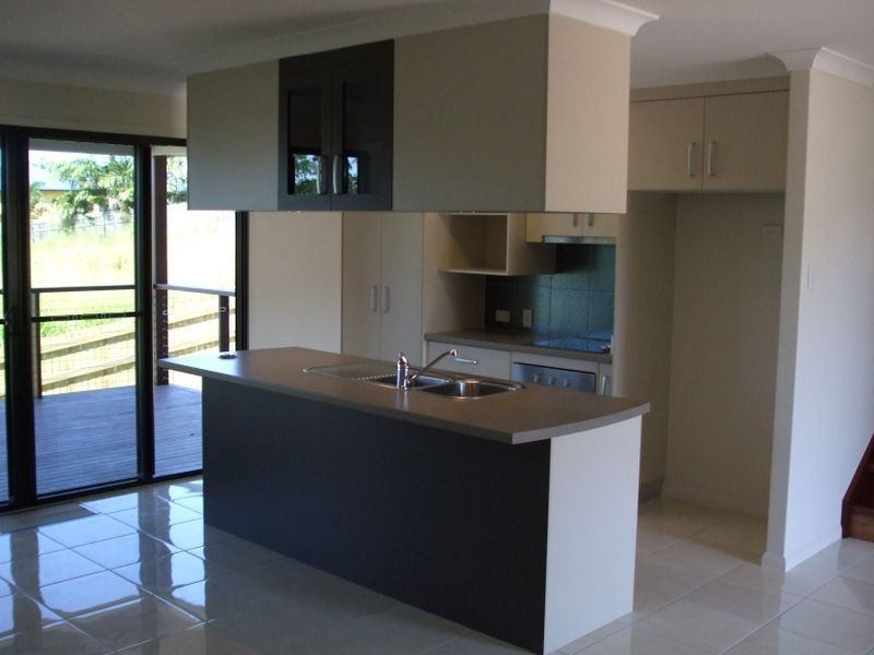 1 DANIELLE PLACE, Boyne Island QLD 4680