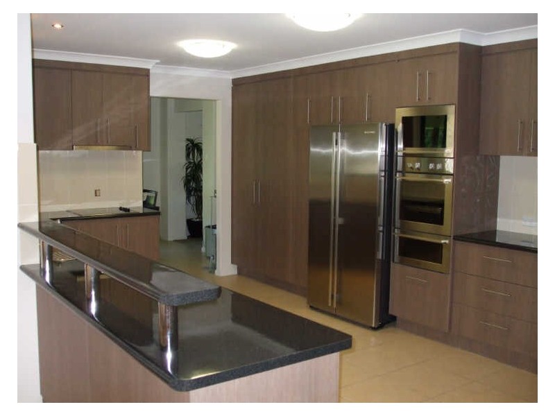 17 LONGREACH COURT, Tannum Sands QLD 4680