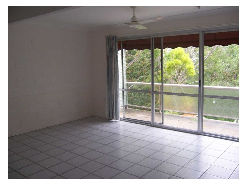 4/2 OCEAN STREET, Tannum Sands QLD 4680