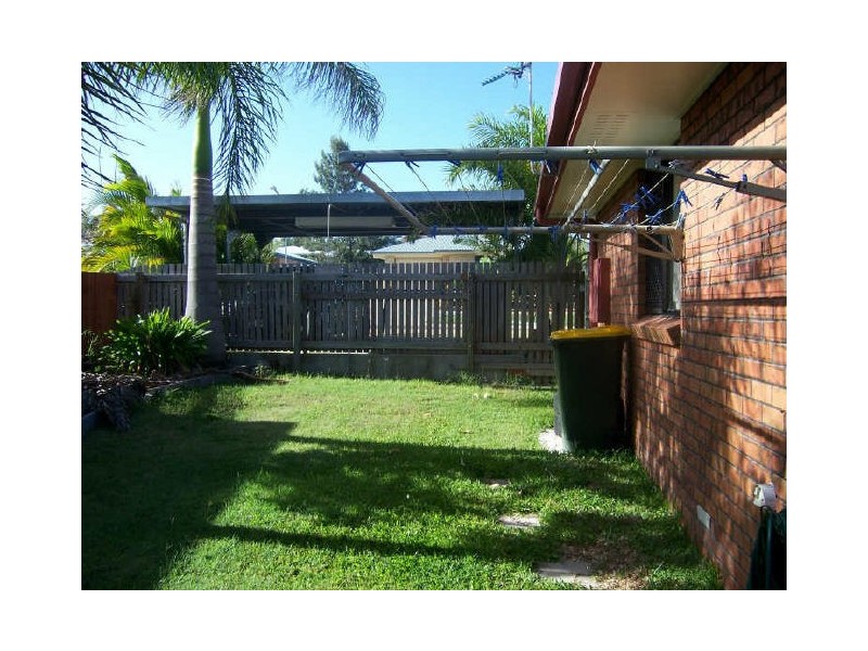 1 Belah Court, Boyne Island QLD 4680
