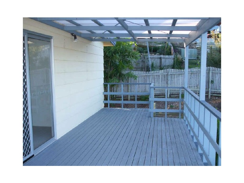 10 Sayre Crescent, Boyne Island QLD 4680