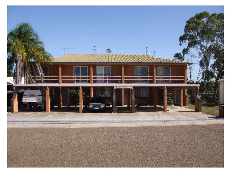 4/4 ELIZABETH STREET, Tannum Sands QLD 4680