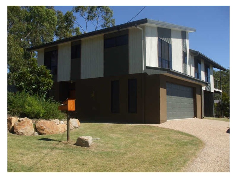 25 SAYRE CRESCENT, Boyne Island QLD 4680