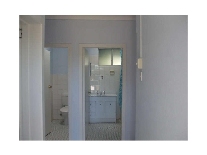 15 Yukana Street, Boyne Island QLD 4680