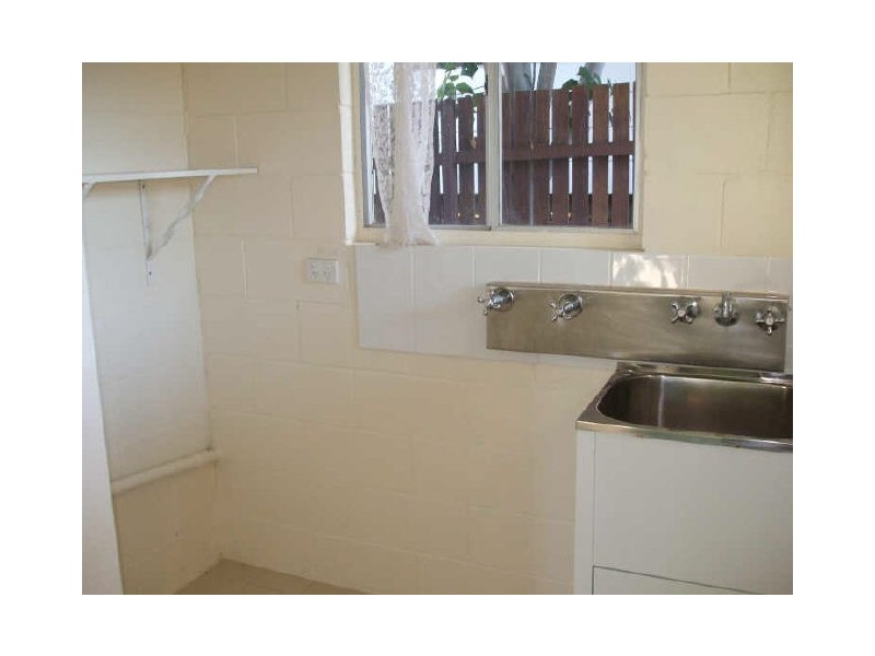 34 Orana Avenue, Boyne Island QLD 4680