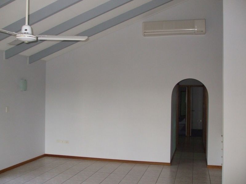 39 SHAW STREET, Gladstone QLD 4680