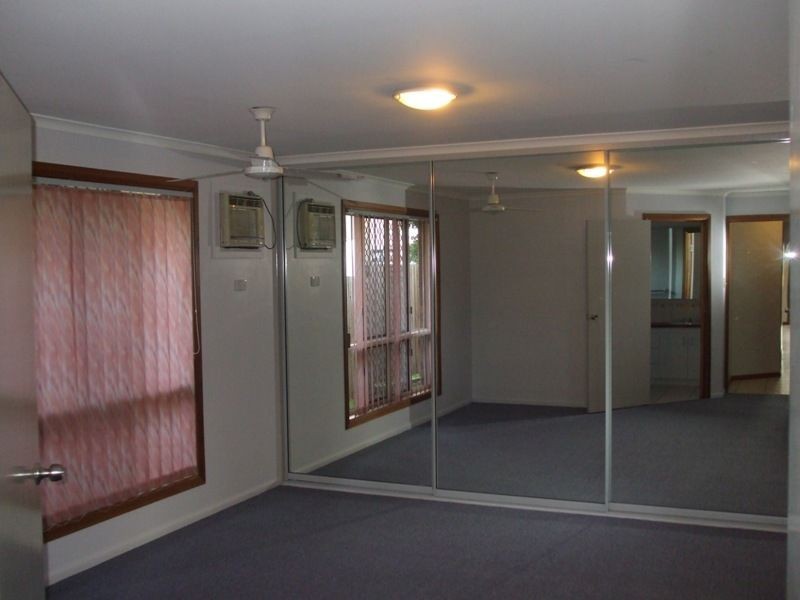 39 SHAW STREET, Gladstone QLD 4680