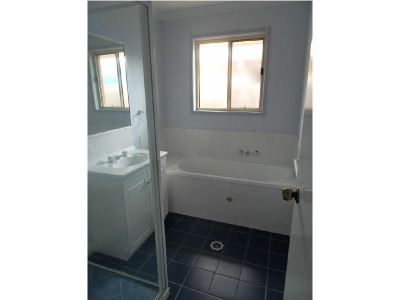 22 Flounder Crescent, Gladstone QLD 4680