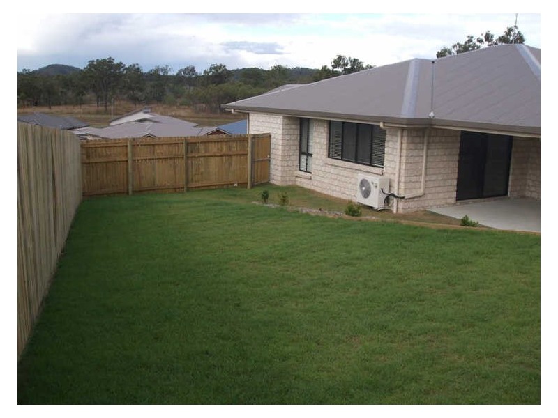 3 CAROL JONES PLACE, Calliope QLD 4680