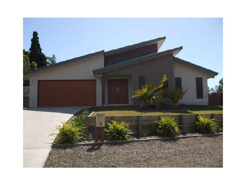 26 McLeod Street, Boyne Island QLD 4680