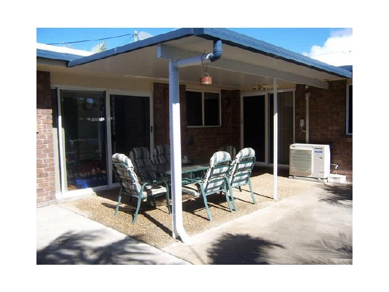 30 Crest Avenue, Boyne Island QLD 4680