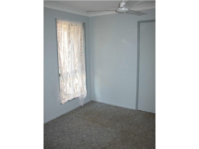 2 Wattle Court, Boyne Island QLD 4680