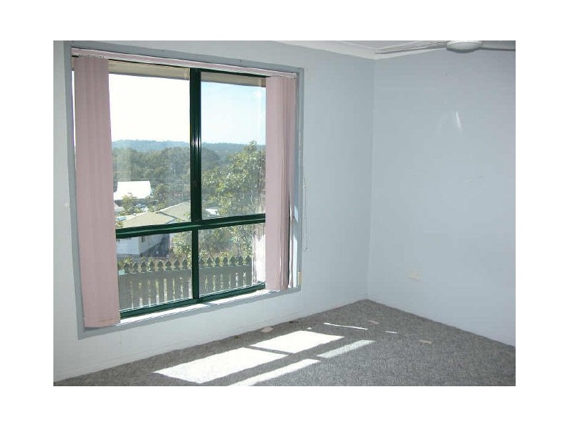 2 Wattle Court, Boyne Island QLD 4680