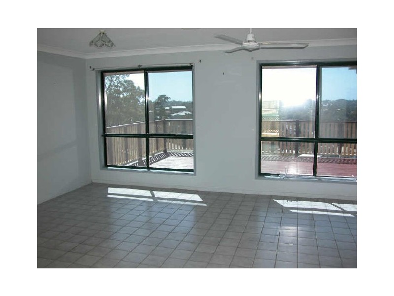 2 Wattle Court, Boyne Island QLD 4680