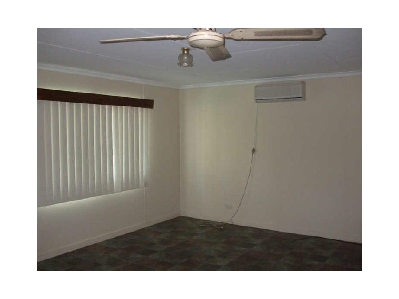 4 Latrobe Street, Tannum Sands QLD 4680