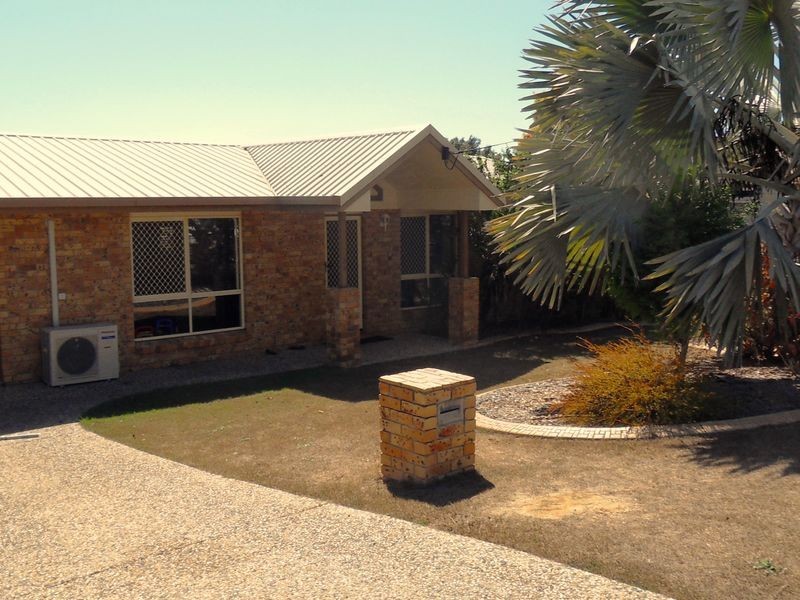 28 CREST AVENUE, Boyne Island QLD 4680