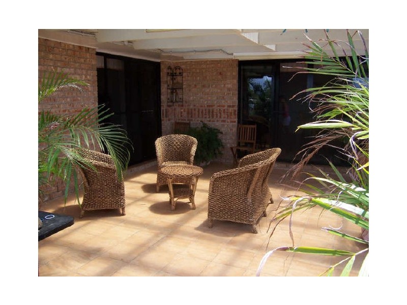 6 Forsyth Court, Tannum Sands QLD 4680