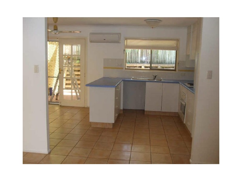 1/36 Langdon Street, Tannum Sands QLD 4680