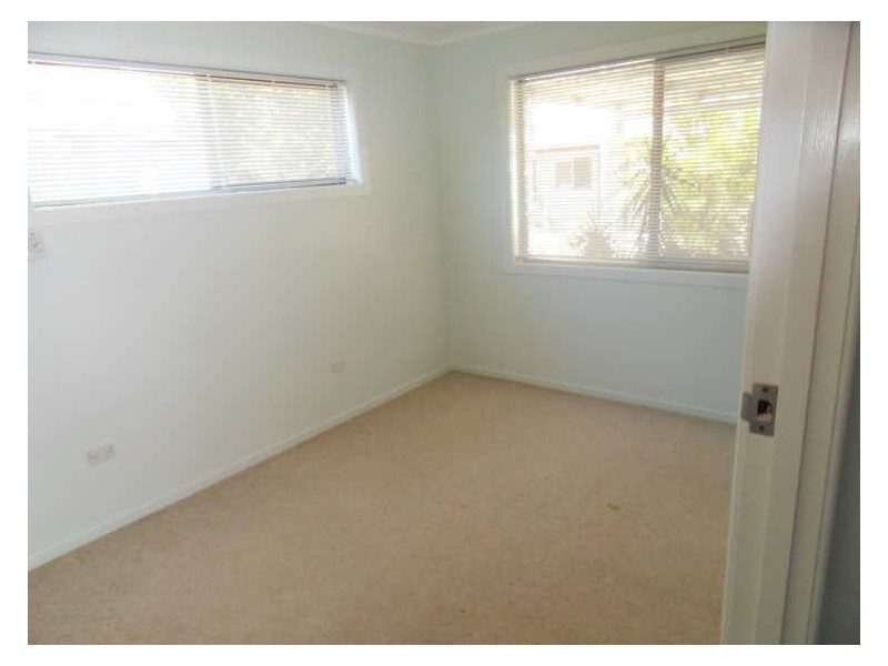 15 LATROBE STREET, Tannum Sands QLD 4680