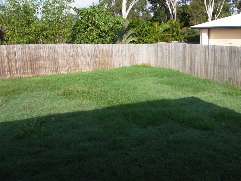 4B Golf View Drive, Boyne Island QLD 4680
