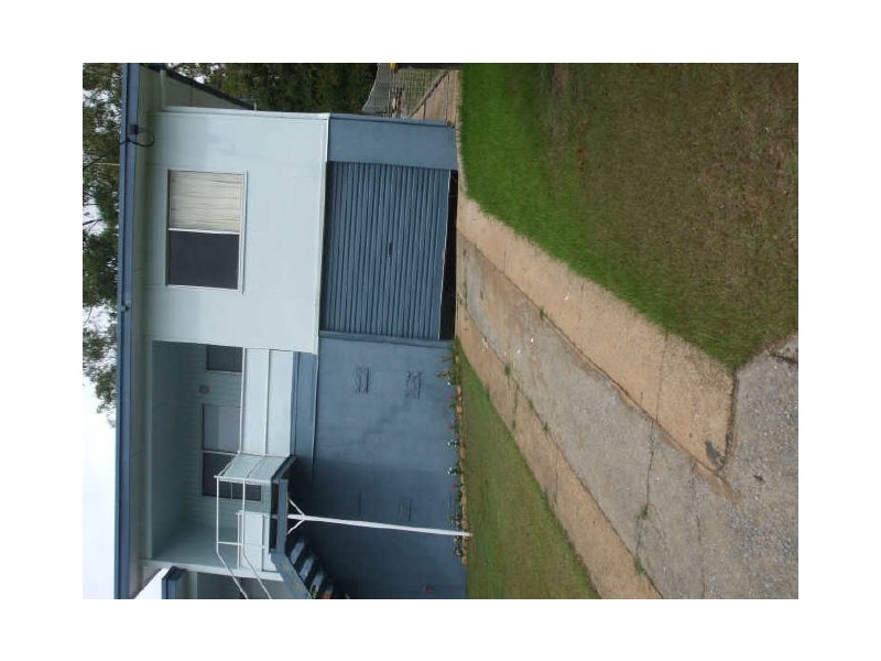 2/61 Elizabeth Street, Gladstone QLD 4680