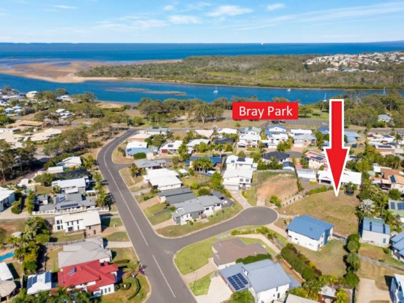 6 Danielle Court, Boyne Island QLD 4680