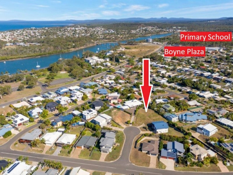 6 Danielle Court, Boyne Island QLD 4680