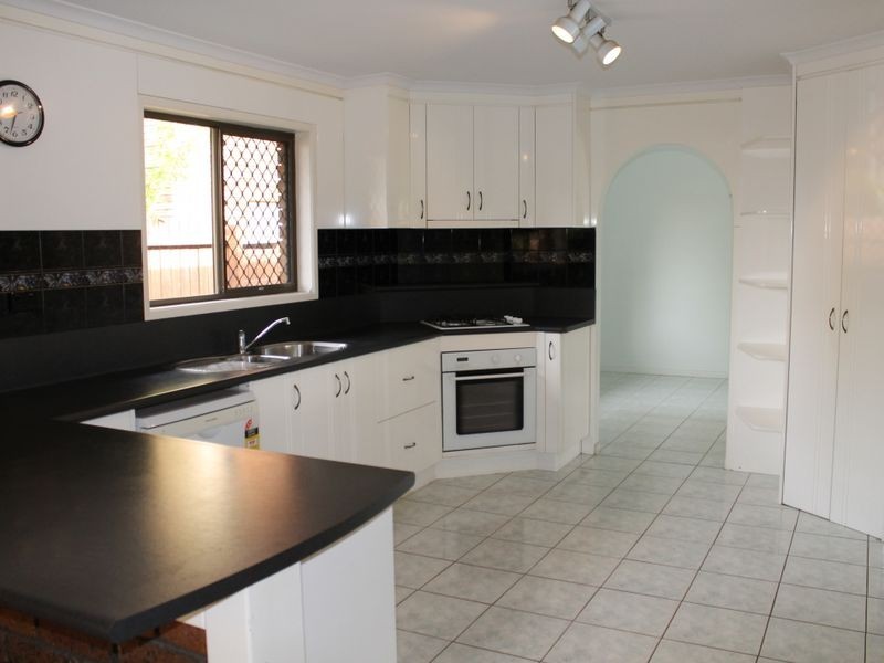 48 Booth Avenue, Tannum Sands QLD 4680