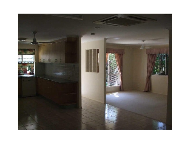 87 The Oaks Road, Tannum Sands QLD 4680
