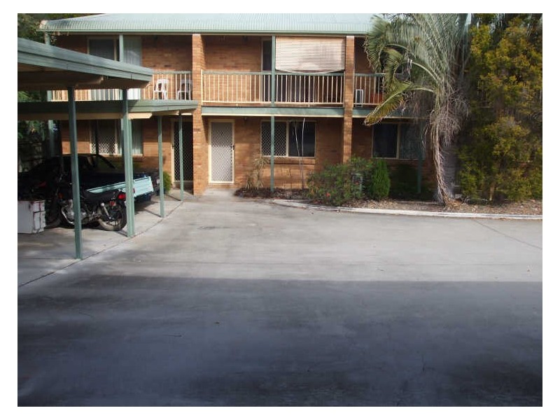 2/6 HAMPTON DRIVE, Tannum Sands QLD 4680