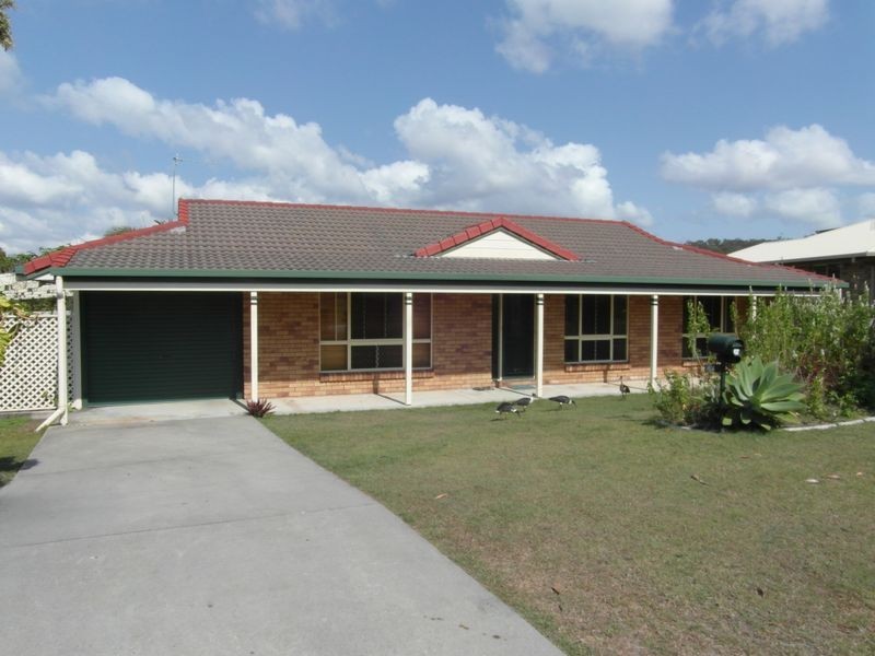 42 LOMANDRA STREET, Boyne Island QLD 4680