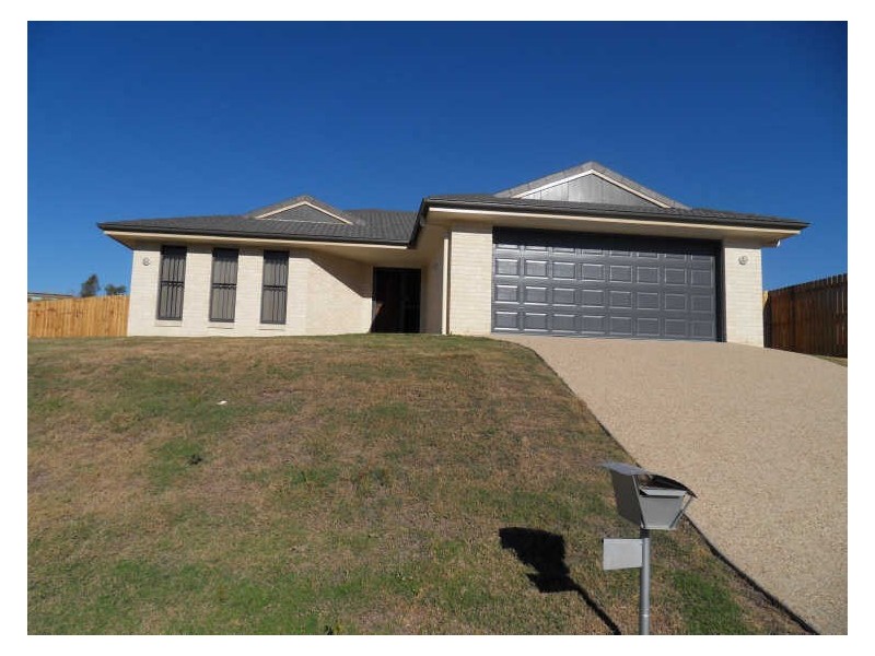 19 LIGHTHOUSE DRIVE, Tannum Sands QLD 4680