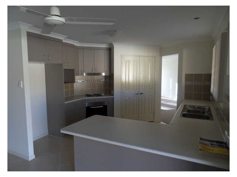 19 LIGHTHOUSE DRIVE, Tannum Sands QLD 4680