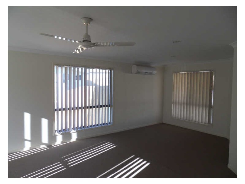 19 LIGHTHOUSE DRIVE, Tannum Sands QLD 4680