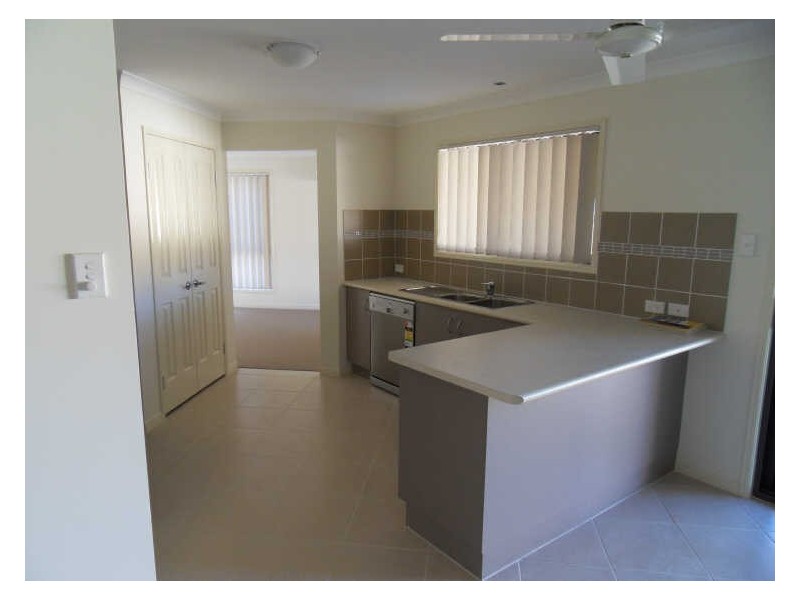 19 LIGHTHOUSE DRIVE, Tannum Sands QLD 4680