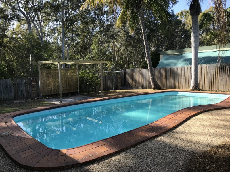 30 ALKINA CRESCENT, Boyne Island QLD 4680