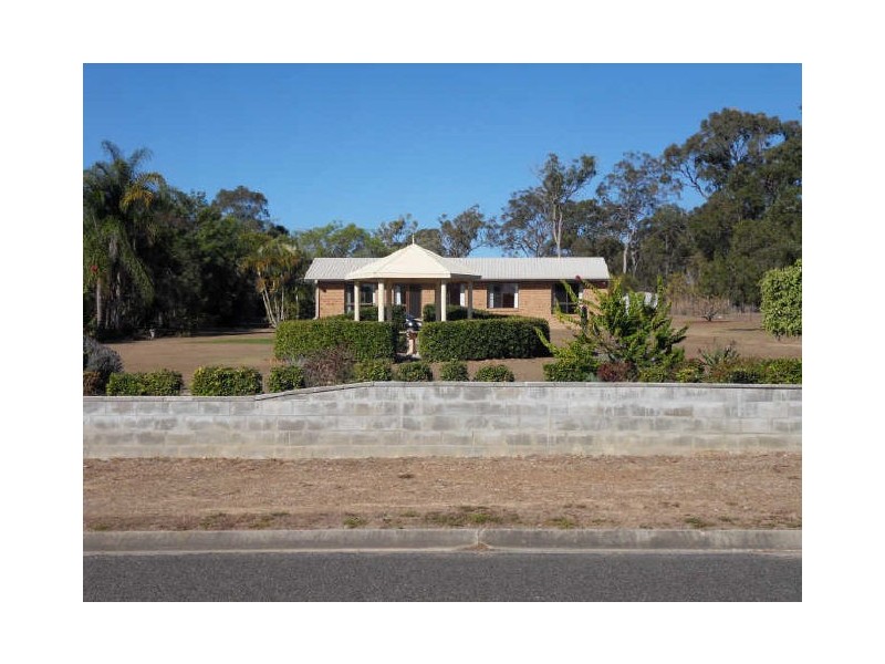 11 Silverton Drive, Tannum Sands QLD 4680